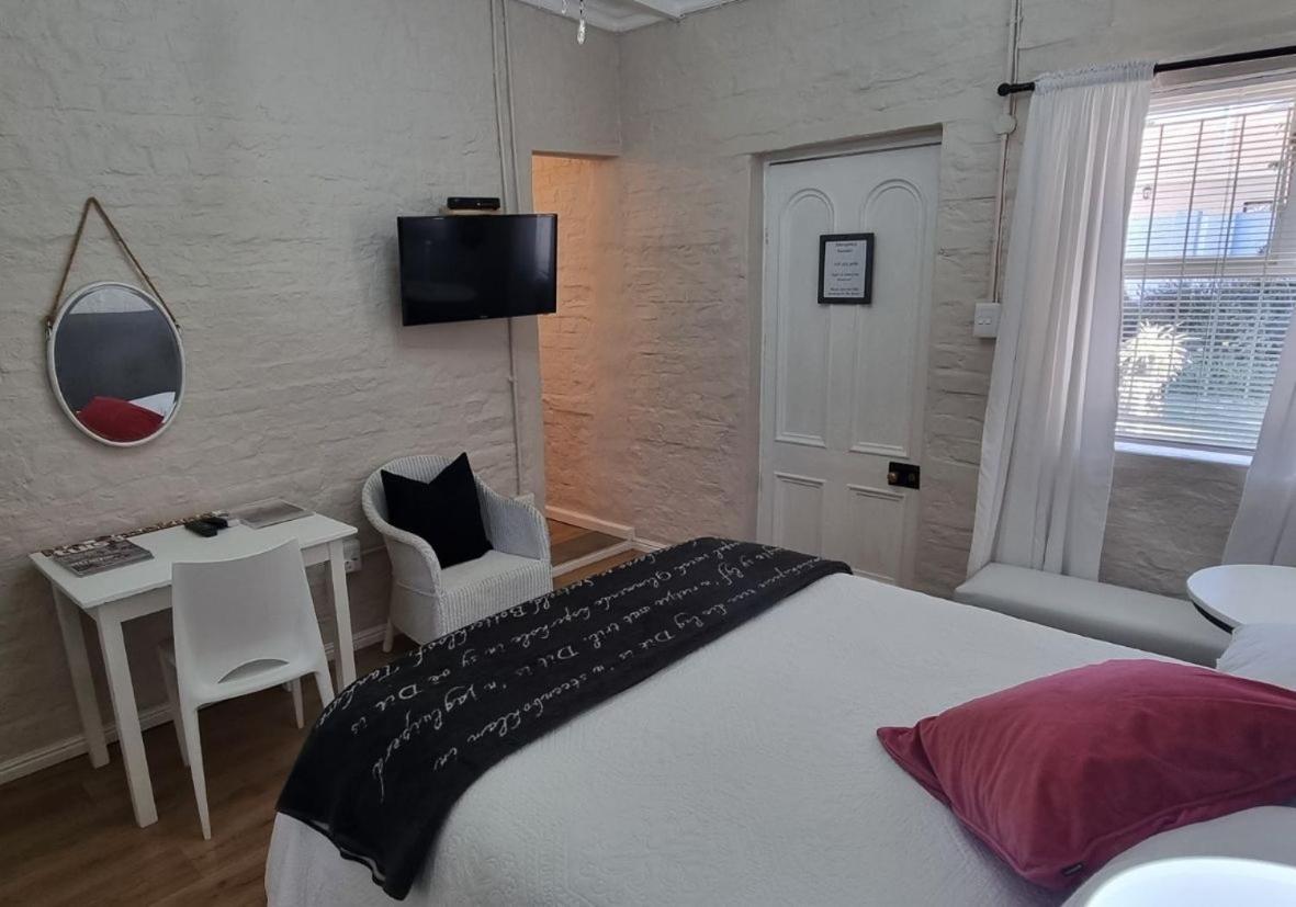 Rietjiesbos Self Catering Hotel Graaff-Reinet Екстериор снимка