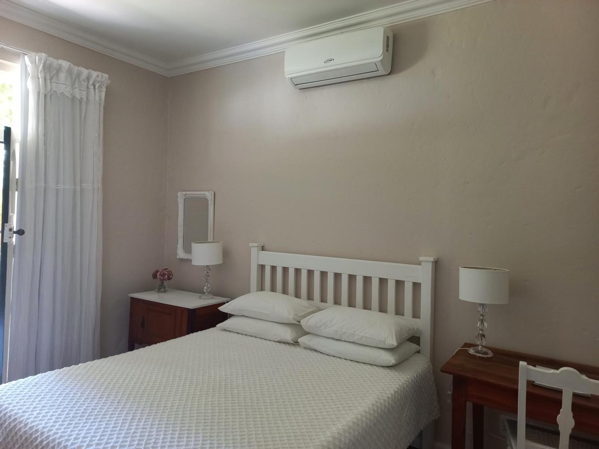 Rietjiesbos Self Catering Hotel Graaff-Reinet Екстериор снимка