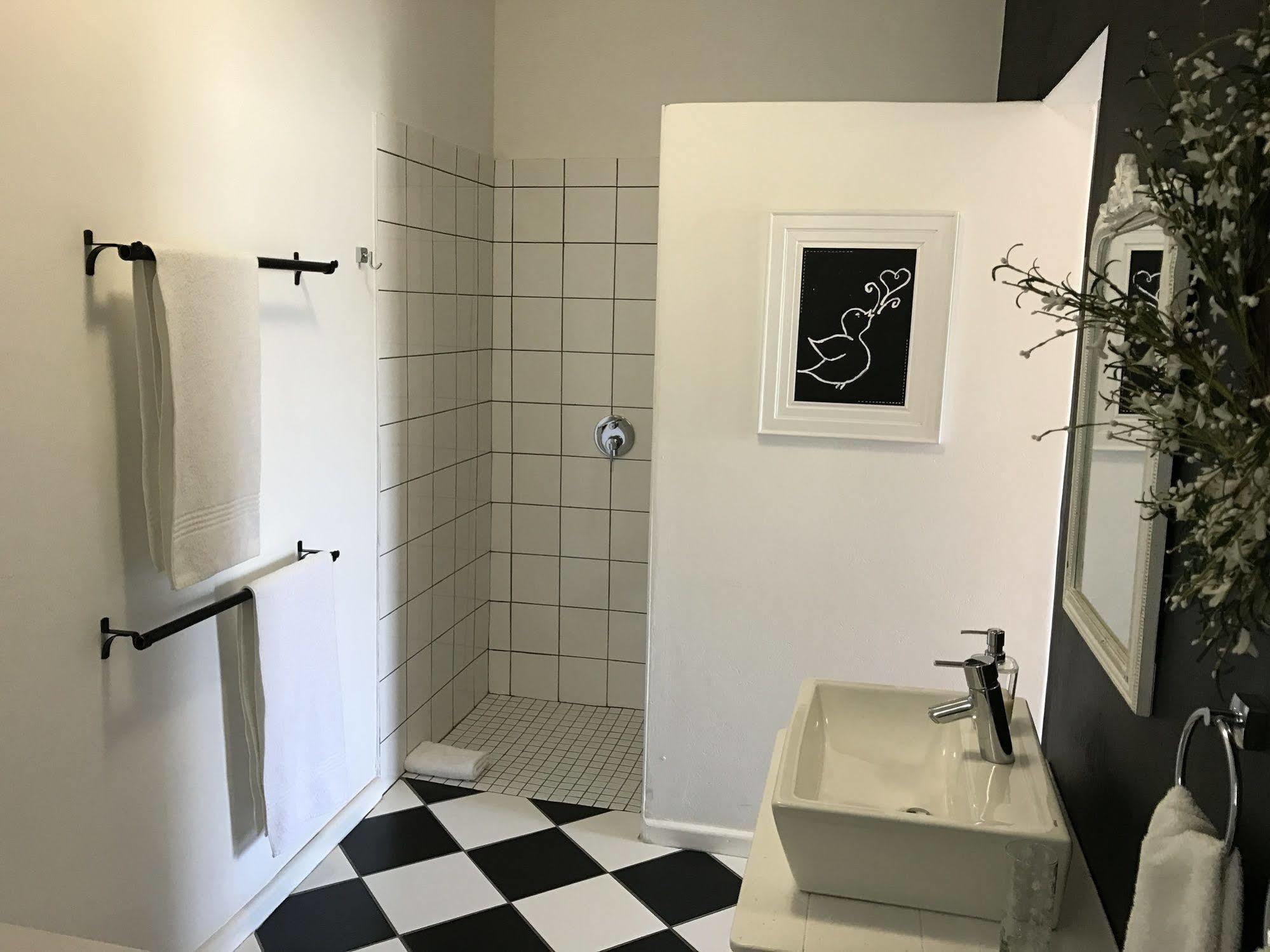 Rietjiesbos Self Catering Hotel Graaff-Reinet Екстериор снимка